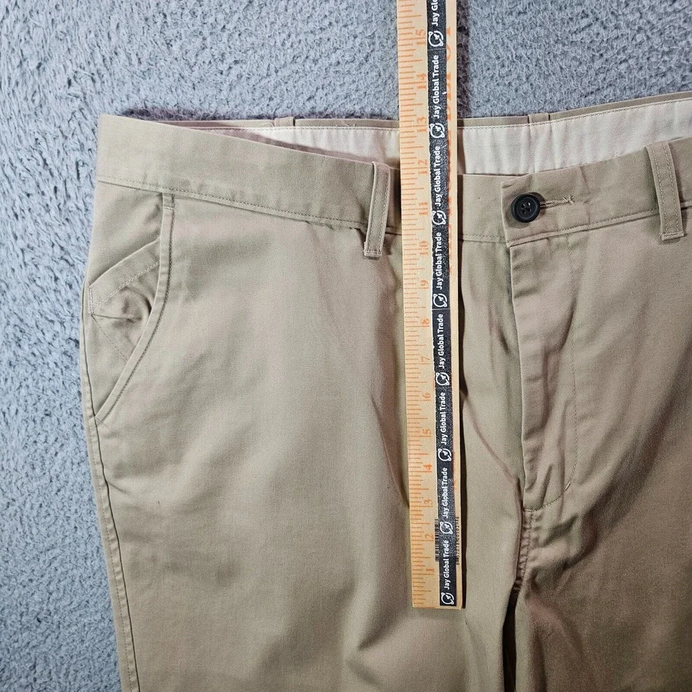 NWT A Haggar‎ Co Life Khaki LK Pants Men 44 x 30 Flat Front Straight Beige